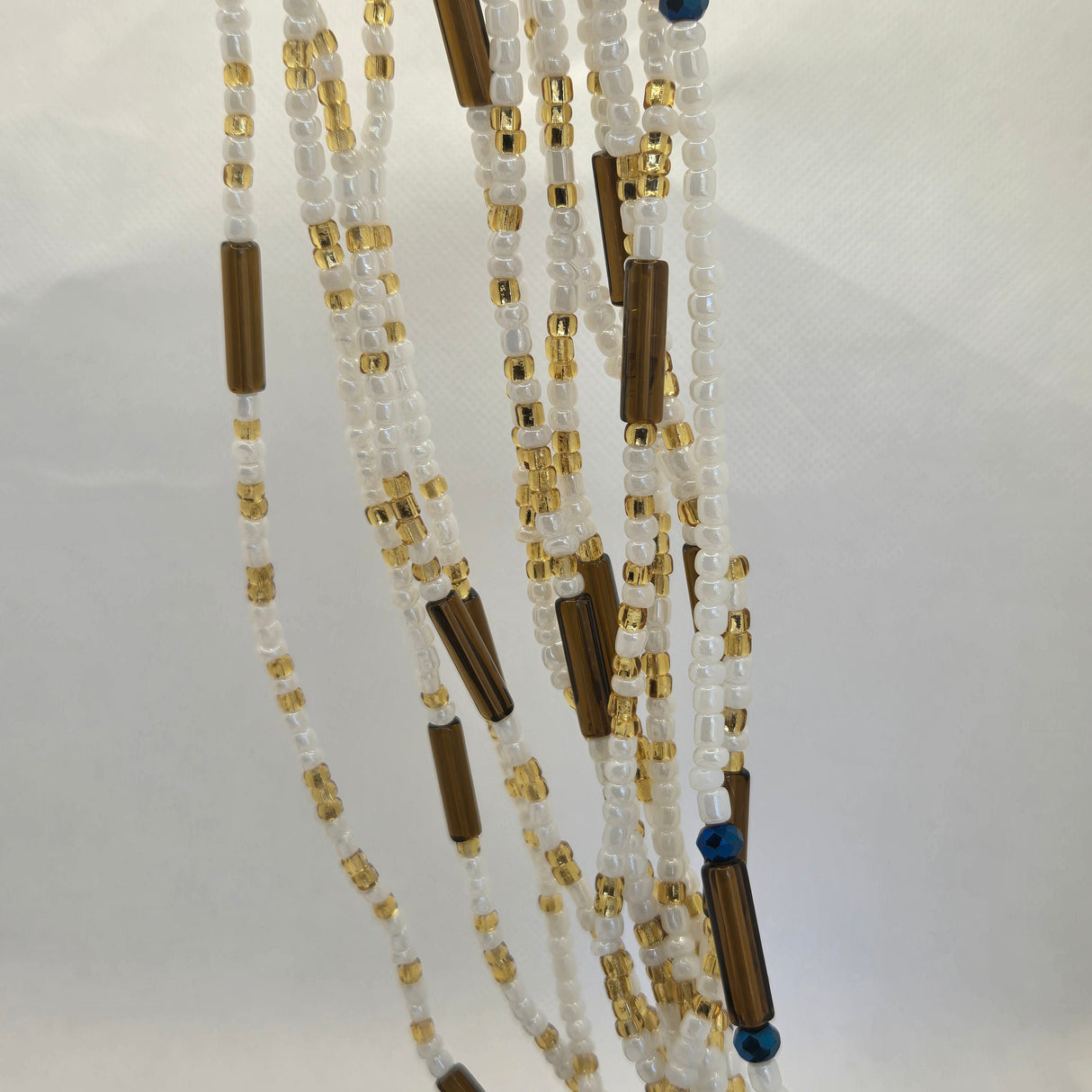 Golden White Plus Maroots Store