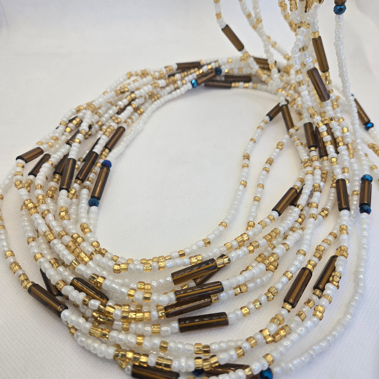 Golden White Plus Maroots Store