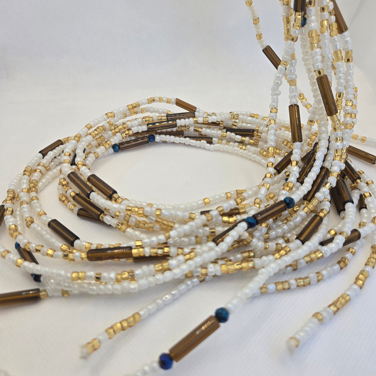 Golden White Plus Maroots Store